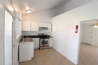 11406 Elmcroft Dr in Houston, TX - Building Photo - Building Photo