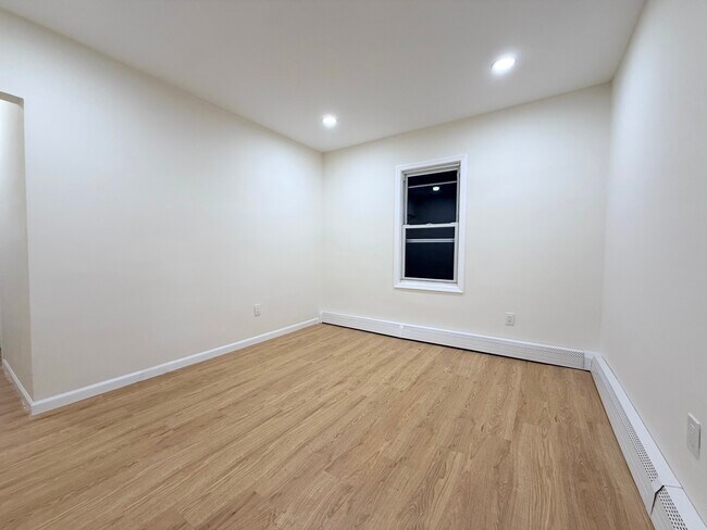 356 Carnegie Pl, Unit 2 in Vauxhall, NJ - Building Photo - Building Photo