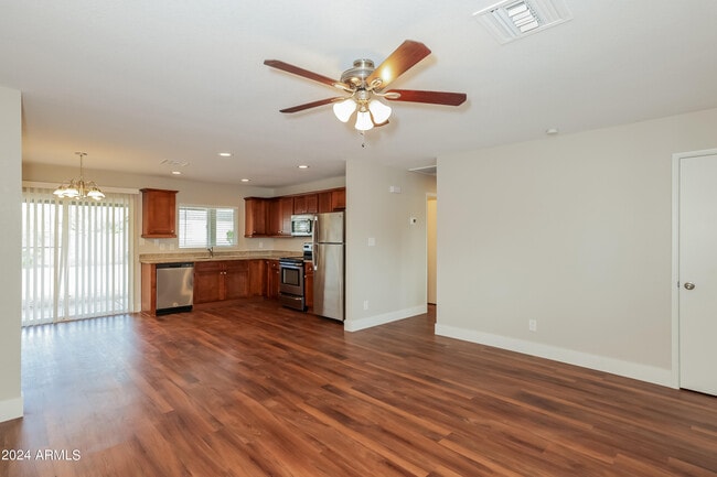 2138 E Monte Cristo Ave in Phoenix, AZ - Building Photo - Building Photo