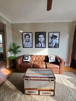 5638 W Lawrence Ave, Unit 1 in Chicago, IL - Building Photo