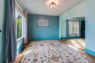 818 N Stafford St in Portland, OR - Building Photo - Building Photo