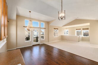 8546 E 25th Pl in Denver, CO - Building Photo - Building Photo