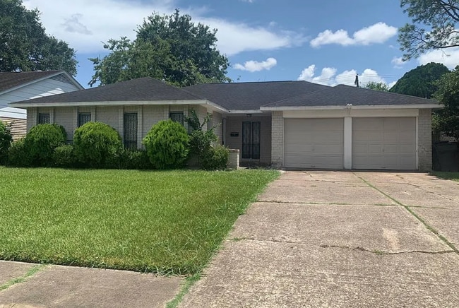 property at 11435 Newbrook Dr