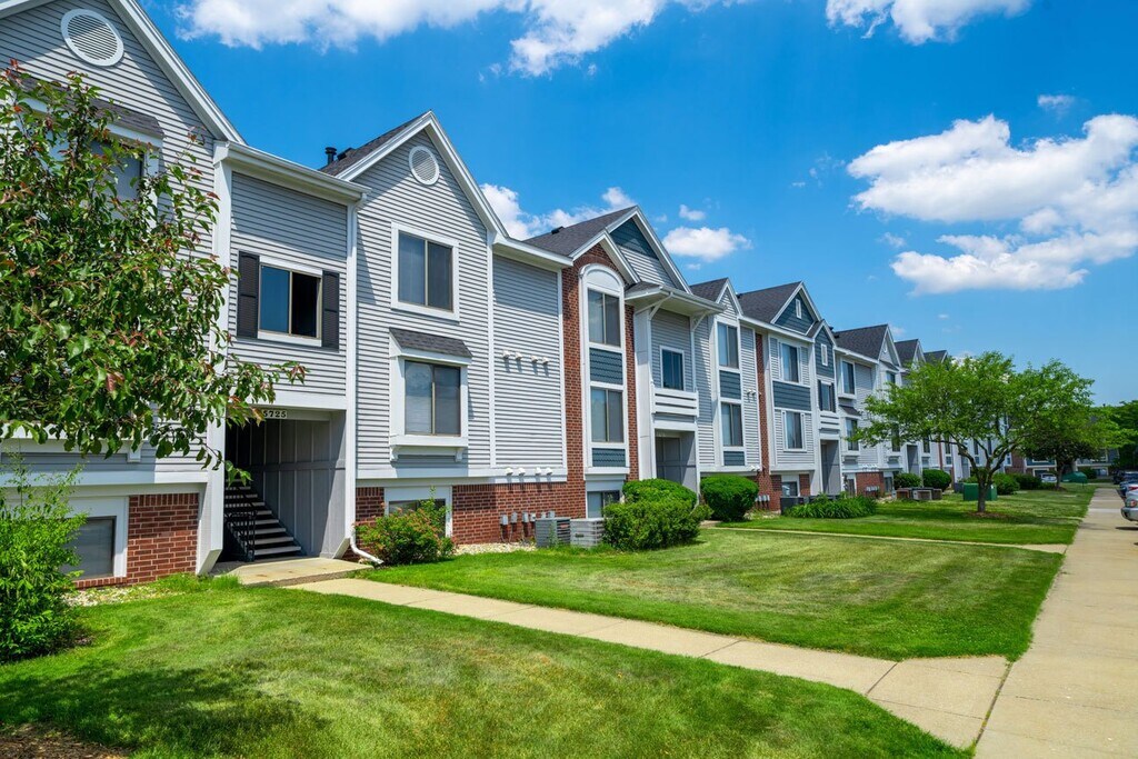 Indian Lakes Apartments Mishawaka, IN Apartments