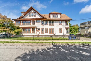 2679 Fairfield Ave in Bridgeport, CT - Building Photo