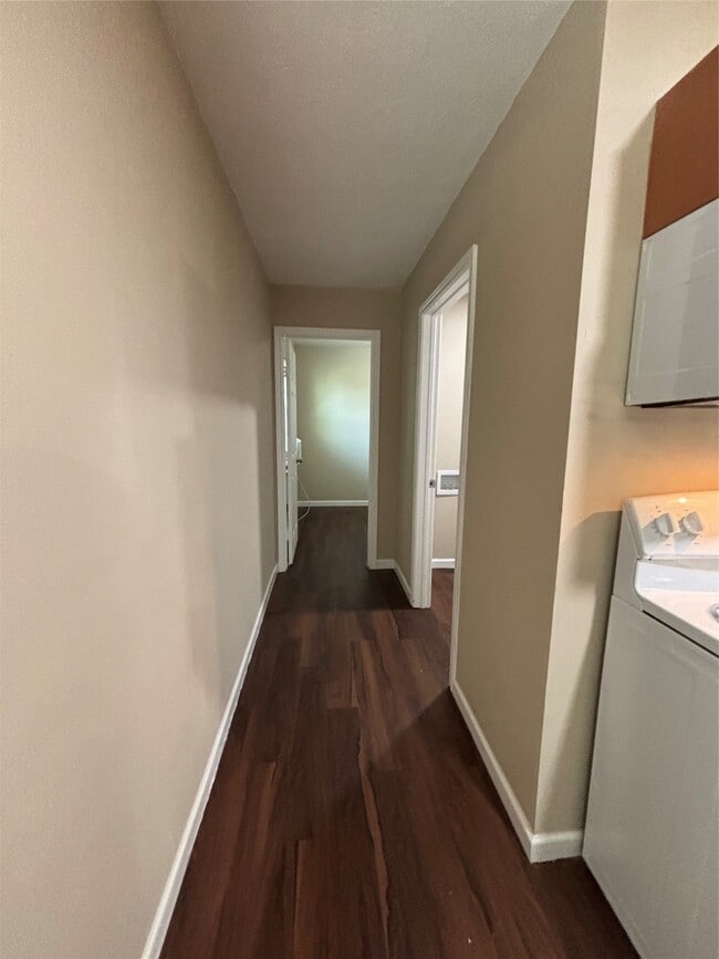 property at 17109 River Rd