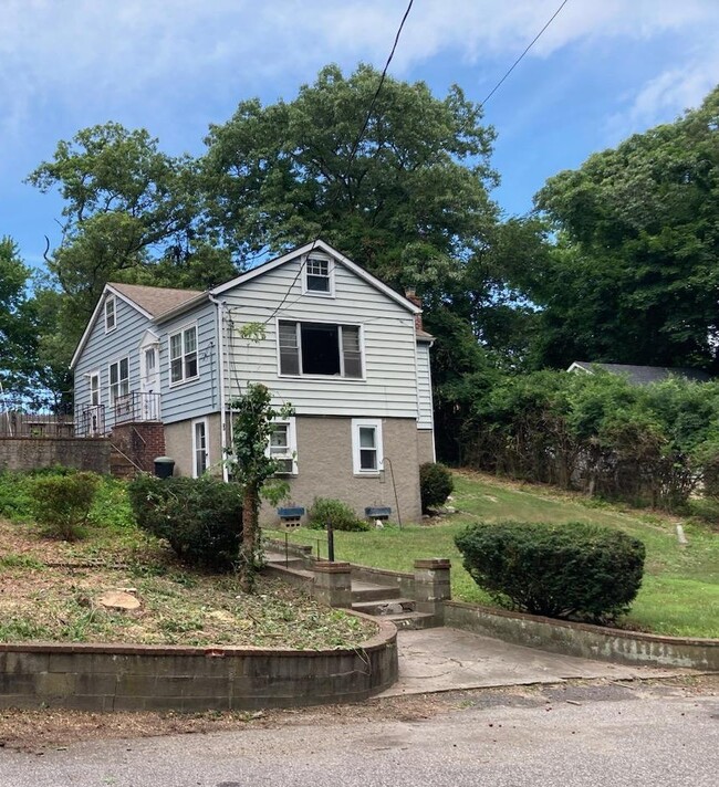 property at 23 Bayville Dr