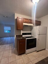 2510 Mar Ct in Tallahassee, FL - Building Photo - Building Photo
