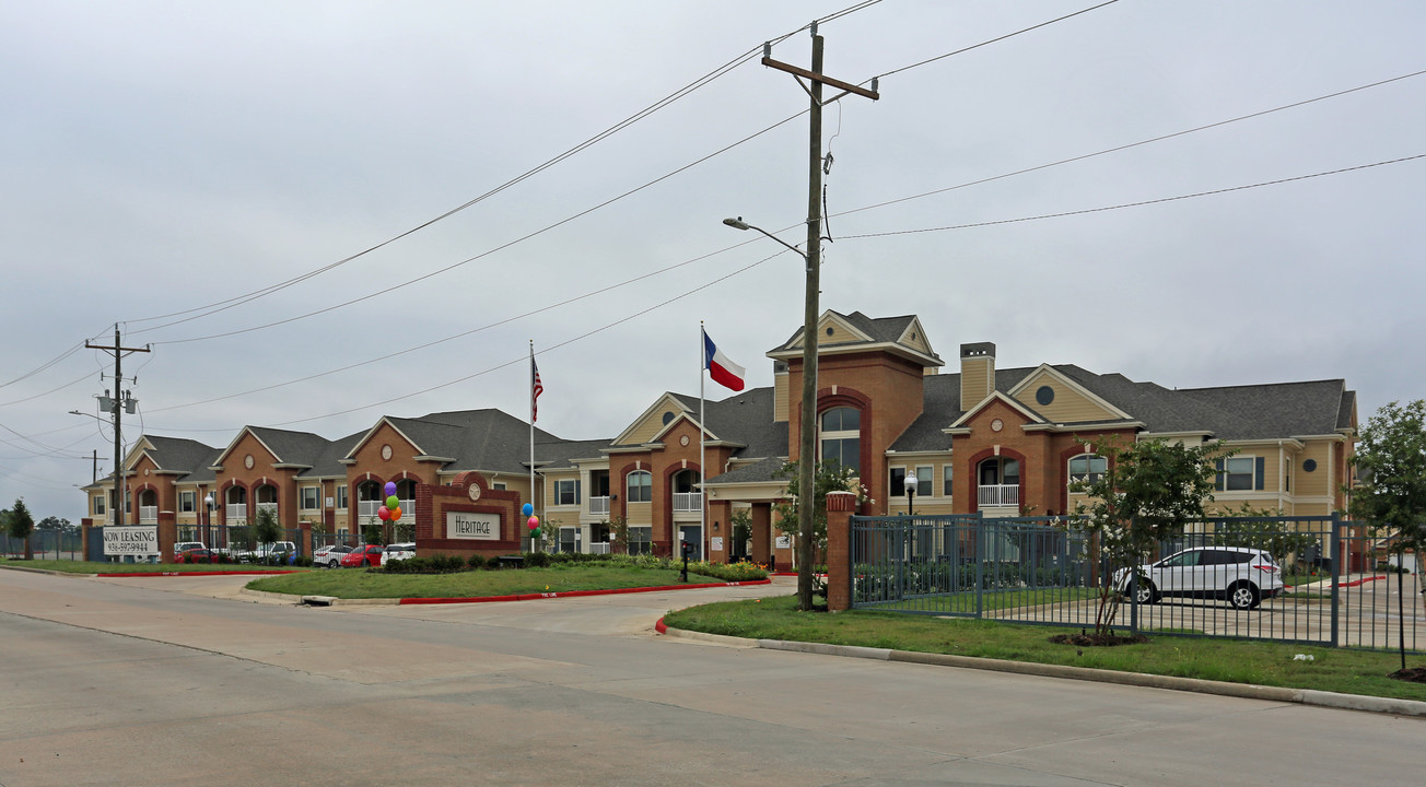 The Heritage in Montgomery, TX - Building Photo