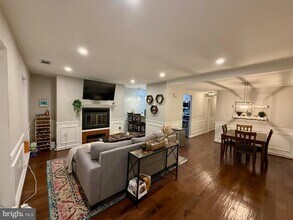 16 Andrew Pl in Baltimore, MD - Building Photo - Building Photo