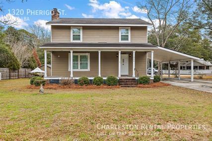 1320 Pherigo St in Mount Pleasant, SC - Building Photo