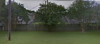 4980 Lower Zachary Rd in Zachary, LA - Building Photo