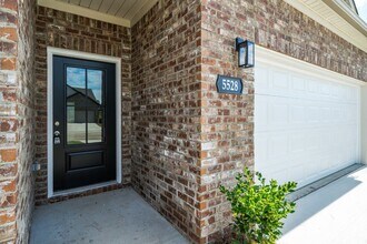 5528 Blue Jay Cir in Helena, AL - Building Photo - Building Photo