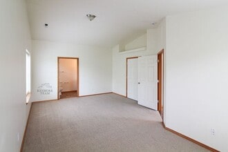 5108 Catalonia Dr in Pasco, WA - Building Photo - Building Photo