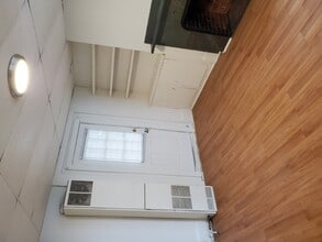 492 Pine St, Unit 2 in Manchester, NH - Building Photo - Building Photo