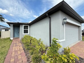 3838 Marbella Way in Davenport, FL - Foto de edificio - Building Photo