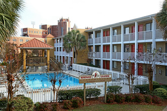 Seminole Legends Condominiums in Tallahassee, FL - Building Photo - Building Photo