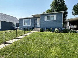 812 6th St in Havre, MT - Building Photo