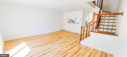14303 Beaker Ct in Burtonsville, MD - Building Photo - Building Photo