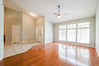 733 Swaying Palm Dr in Apopka, FL - Building Photo - Building Photo