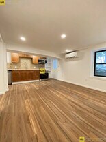 688 Parker St, Unit 1 in Boston, MA - Building Photo