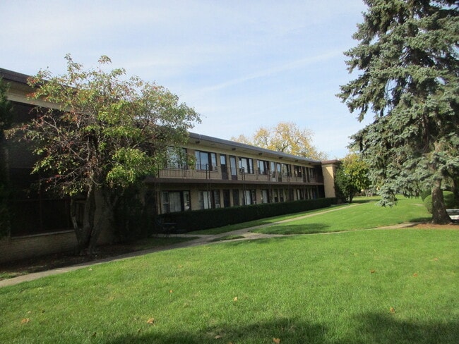 property at 34 N King Arthur Ct
