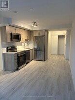 1010 Sandy Beach Rd in Pickering, ON - Building Photo