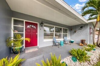 3173 Fountainhead Dr in Largo, FL - Foto de edificio - Building Photo
