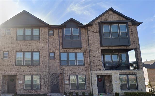 2730 Levee Ln in Lewisville, TX - Foto de edificio