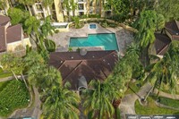 733 Riverside Dr photo'