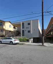 1222 N New Hampshire Ave in Los Angeles, CA - Building Photo - Building Photo