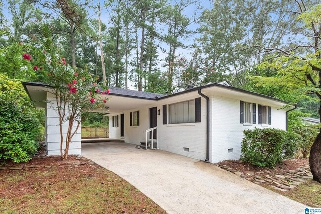 1153 Bowman Rd in Birmingham, AL - Foto de edificio - Building Photo