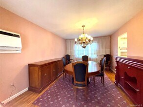 15 Sherry Ln in Hauppauge, NY - Building Photo - Building Photo