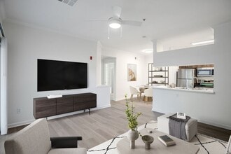 Granite Point in Sacramento, CA - Foto de edificio - Building Photo
