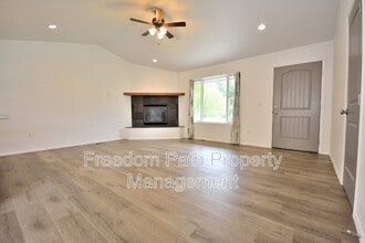 316 Ashlin Ct in Sandpoint, ID - Building Photo - Building Photo
