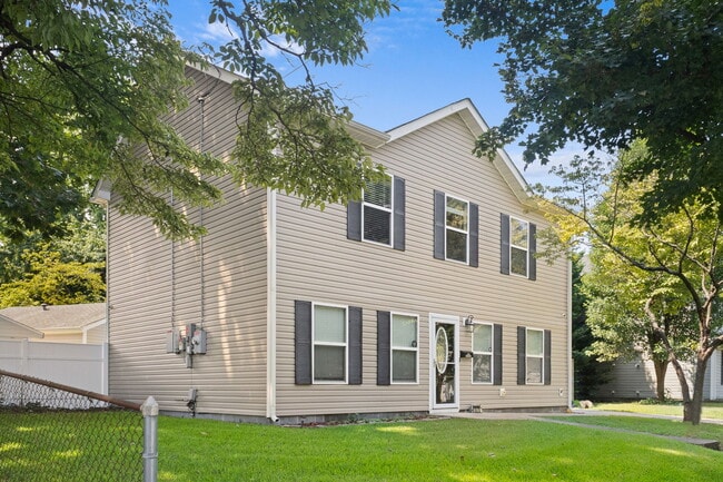 property at 513 Stockton Rd