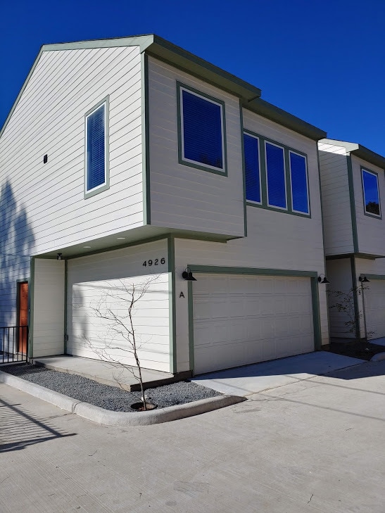 property at 4926 Weeping Willow Rd