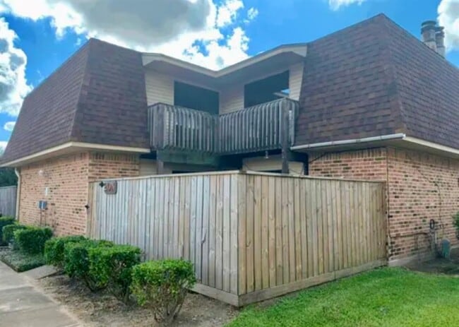 property at 1212 N Major Dr