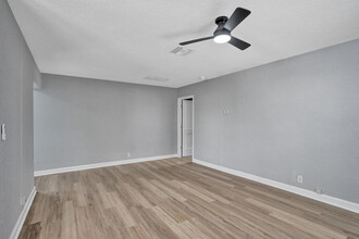 220 Walton Blvd in West Palm Beach, FL - Building Photo - Building Photo