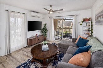 94-535-535 Lumiaina St in Waipahu, HI - Building Photo - Building Photo