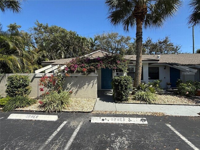 property at 3015 SW 20th Terrace