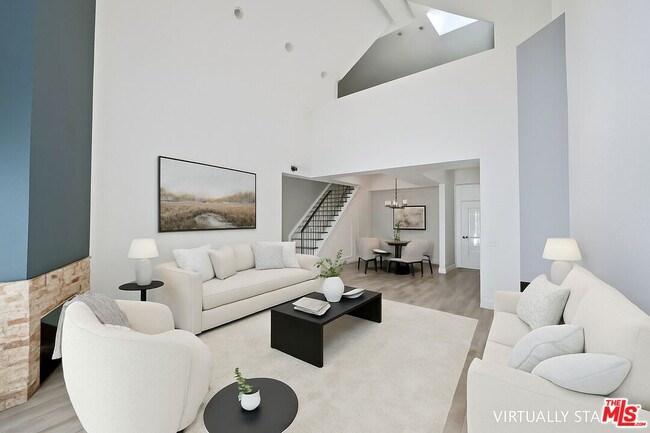 5420 Sylmar Ave in Los Angeles, CA - Building Photo - Building Photo