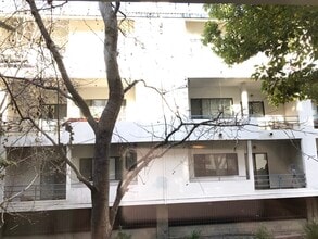 4681 Albany Cir, Unit 114 in San Jose, CA - Building Photo - Building Photo