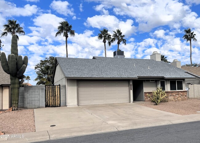 6234 E Carolina Dr in Scottsdale, AZ - Foto de edificio - Building Photo