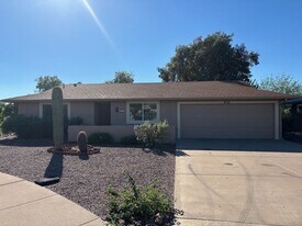 938 Leisure World in Mesa, AZ - Building Photo