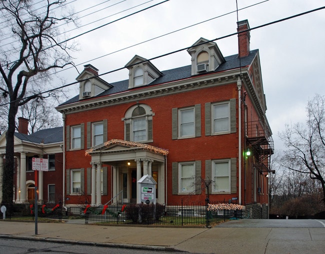 2404 Auburn Ave