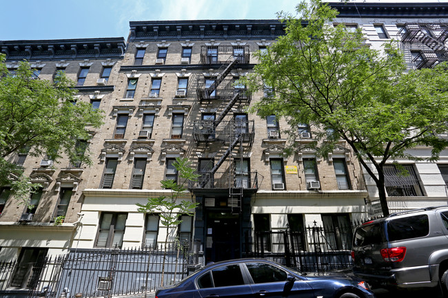 613-619 W 144th St in New York, NY - Foto de edificio - Building Photo