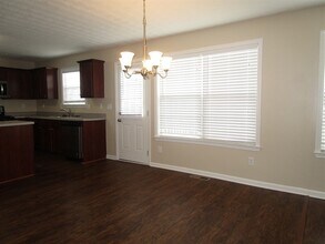 1924 Pierce Way in Buford, GA - Building Photo - Building Photo