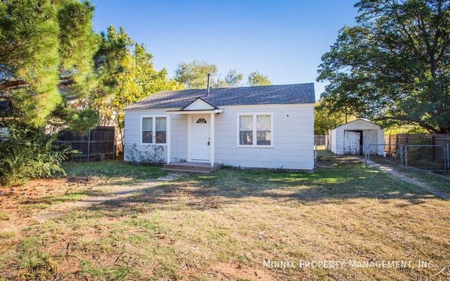 2813 37th St in Lubbock, TX - Foto de edificio - Building Photo