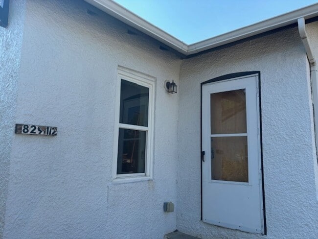 property at 829 S Washington St